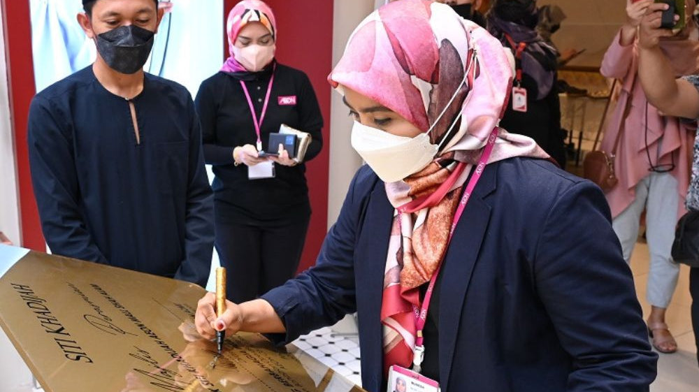 AEON Mall Shah Alam, Butik SK ke-40