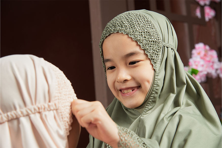 Telekung budak Siti Khadijah