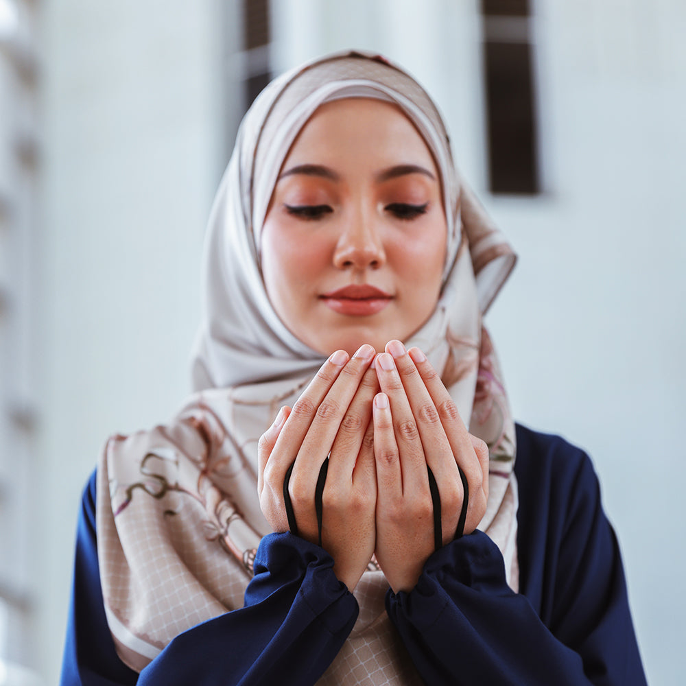 Boleh ke solat tanpa pakai telekung?