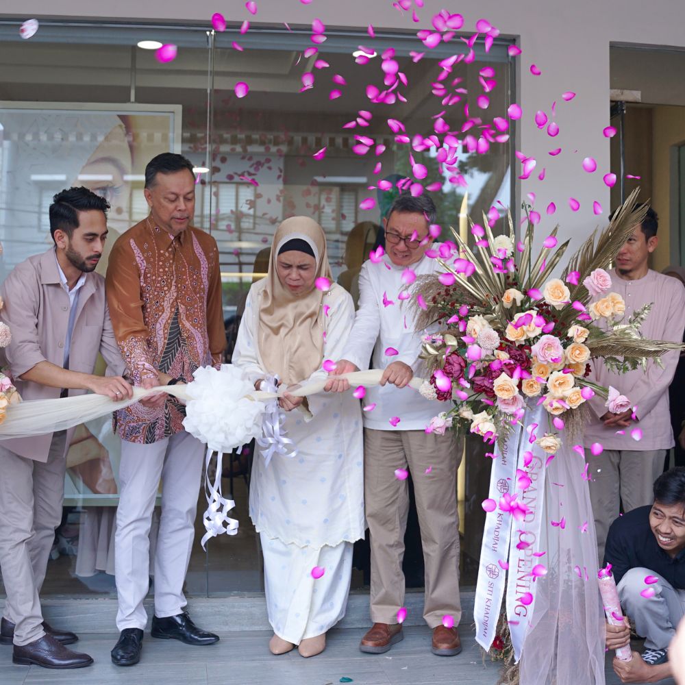 Siti Khadijah buka butik ke-52