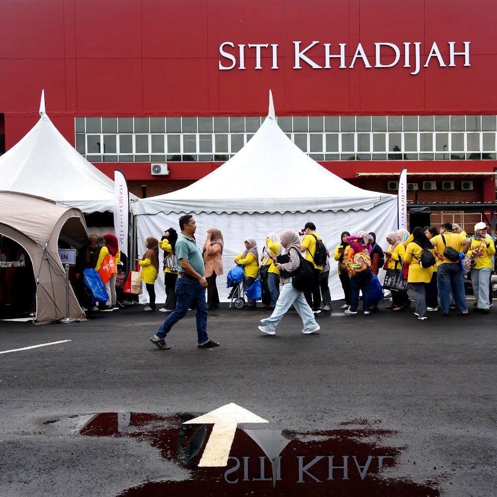 Rumah Baru untuk Ulang Tahun ke-15 Siti Khadijah