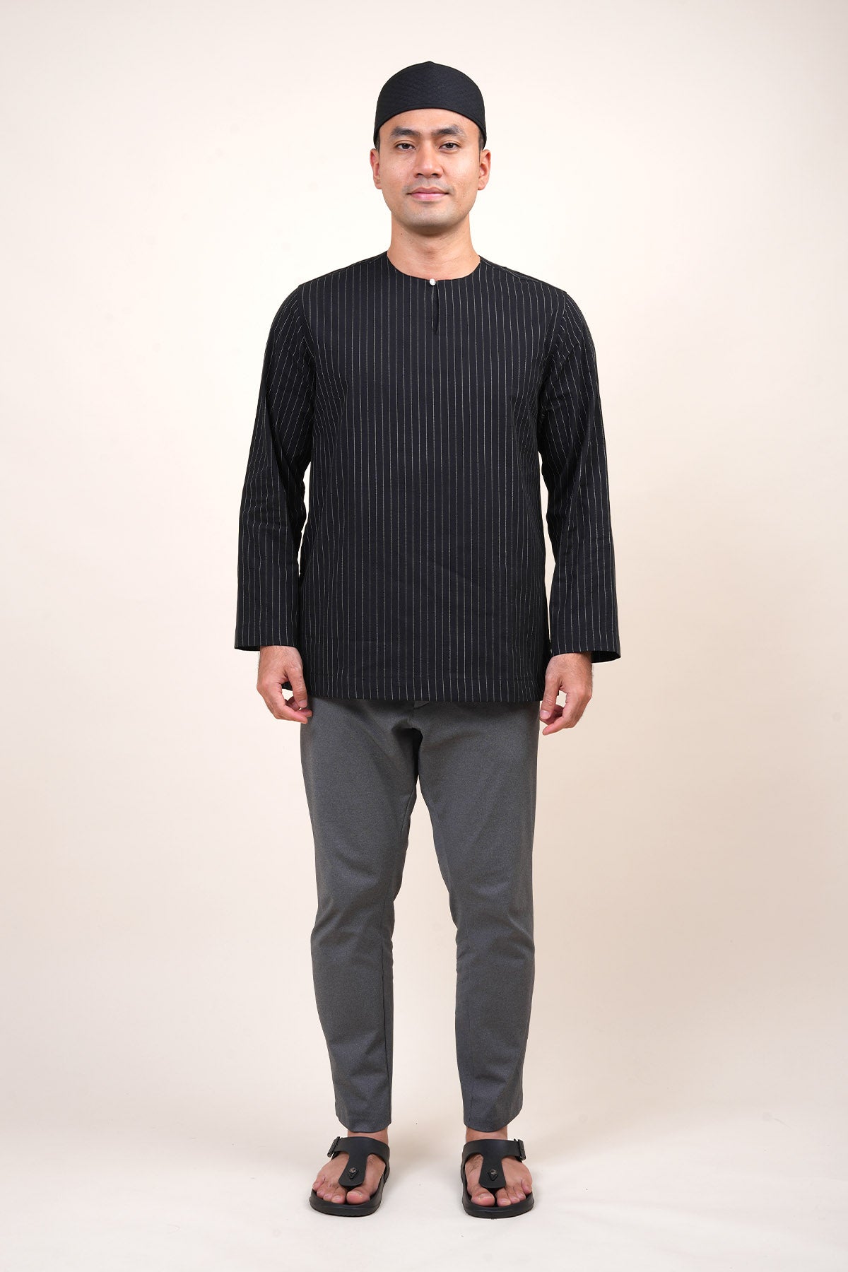 files/WC-AIDANTOP-BLACK1.jpg