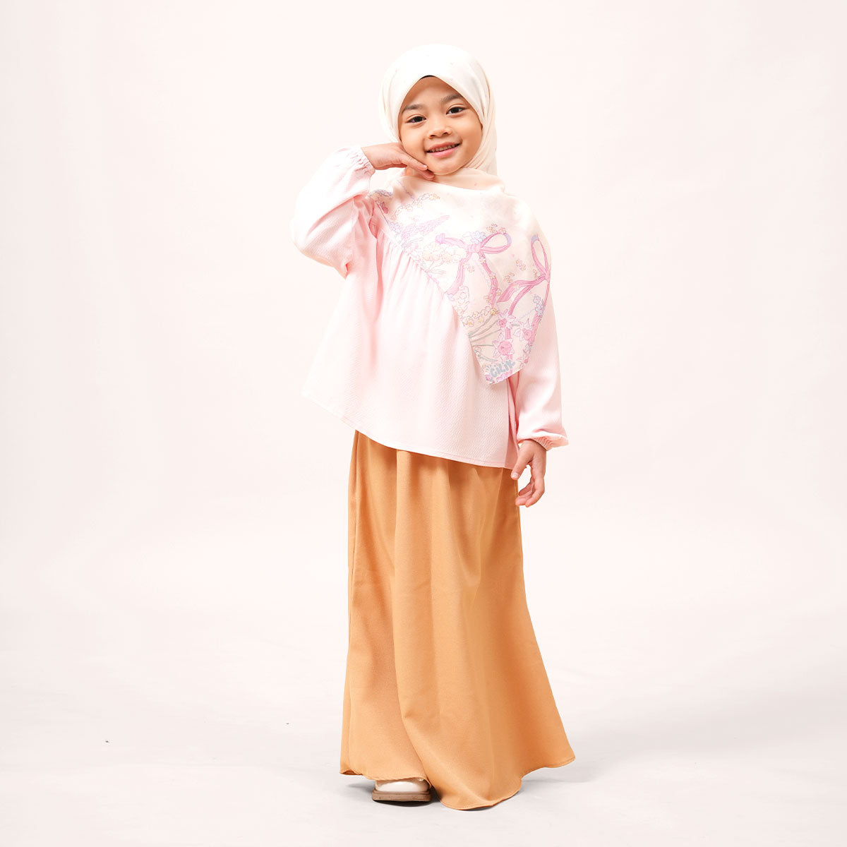 Aluna Dobby Blouse Cilik