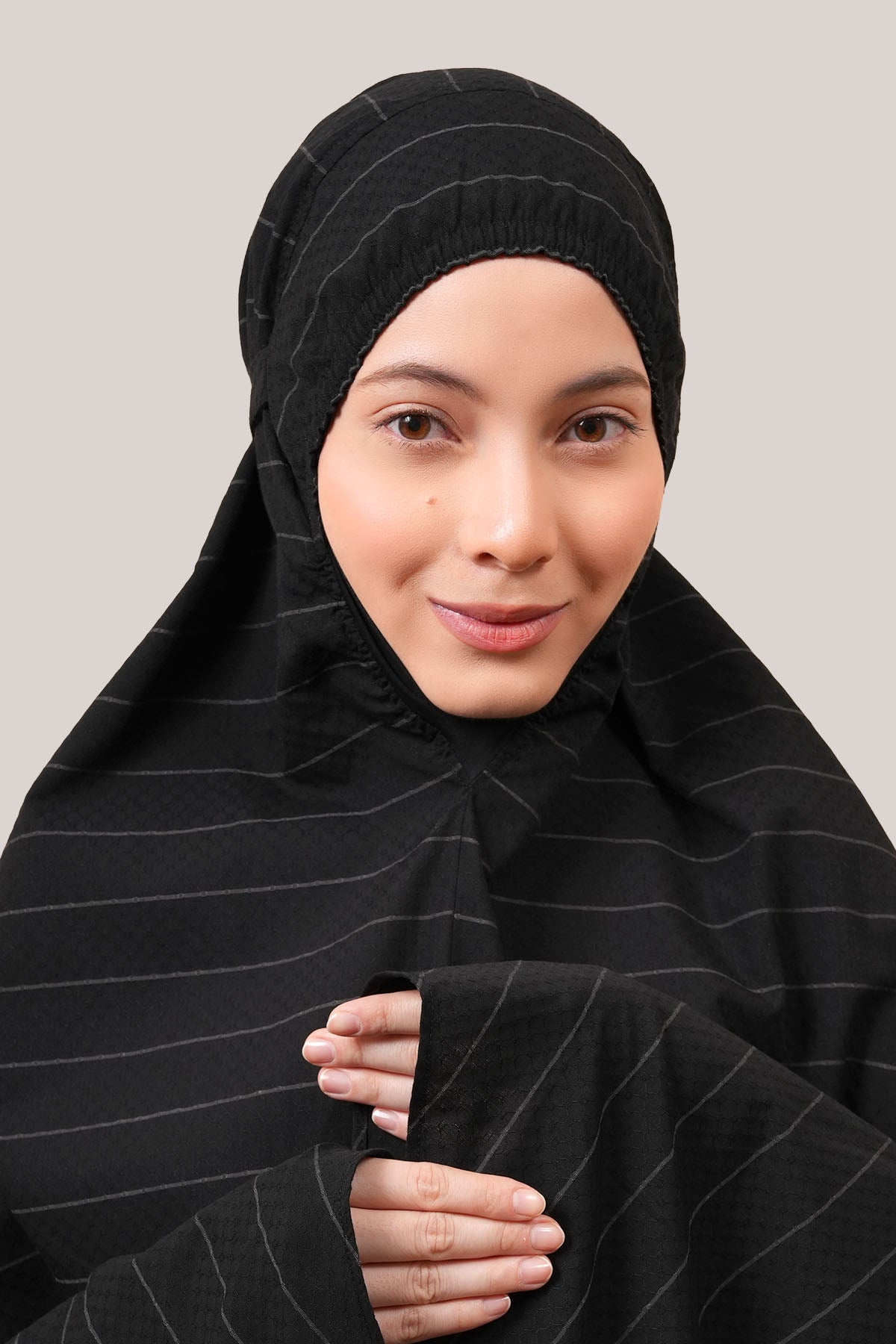 files/WC-AULIYA-BLACK1.jpg