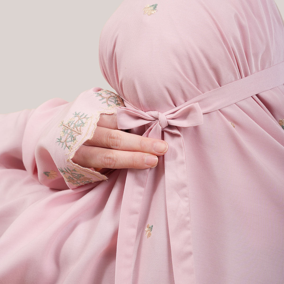 Telekung Broderie Saadiyah