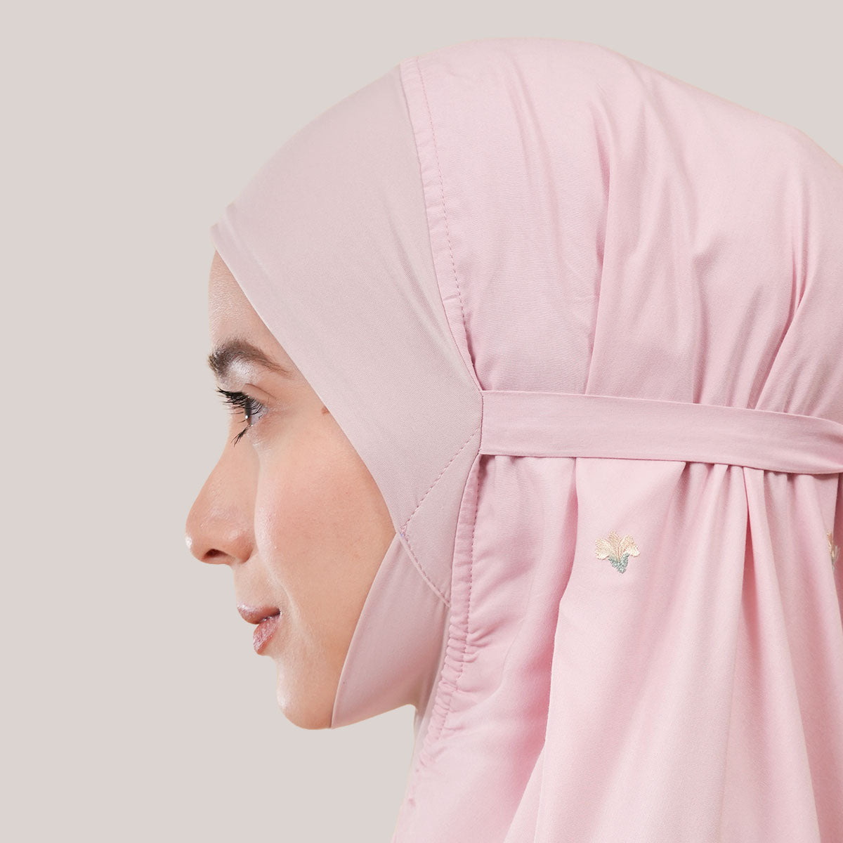 Telekung Broderie Saadiyah