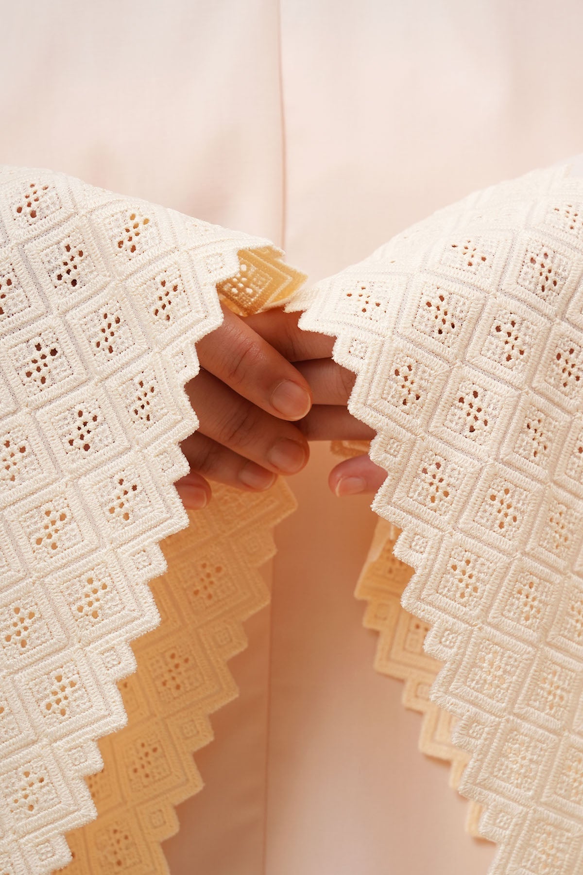 Telekung Signature Elara