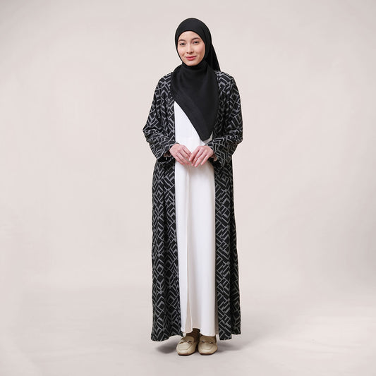 Elira Lines Outerwear