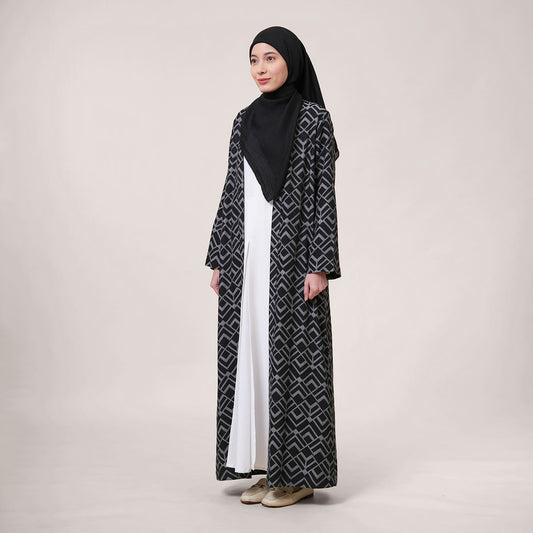 Elira Lines Outerwear