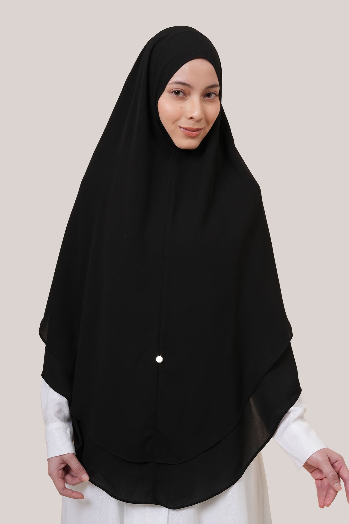 files/WC-ZAHRAKHIMAR-BLACK2.jpg