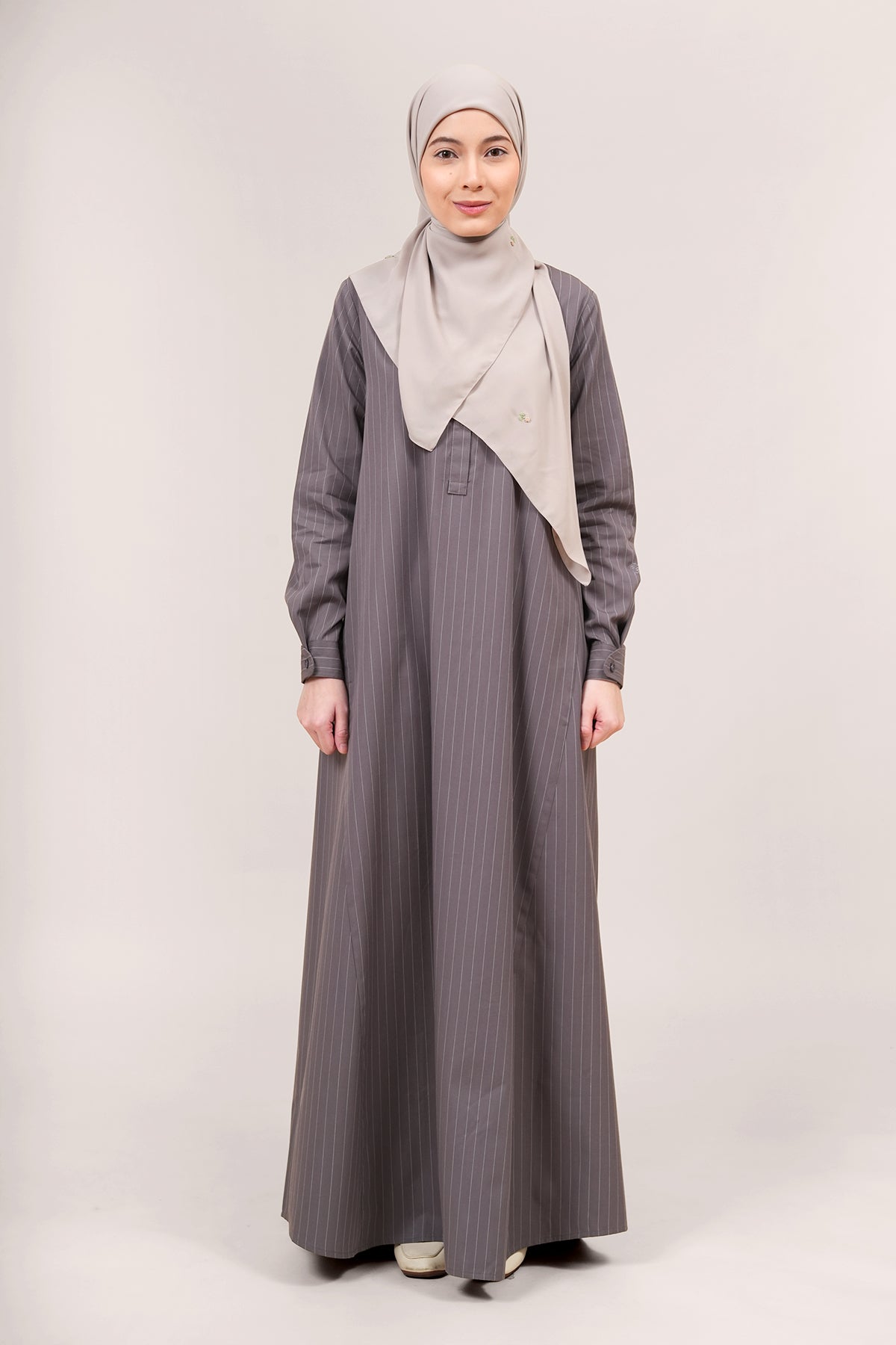 Alora Jubah