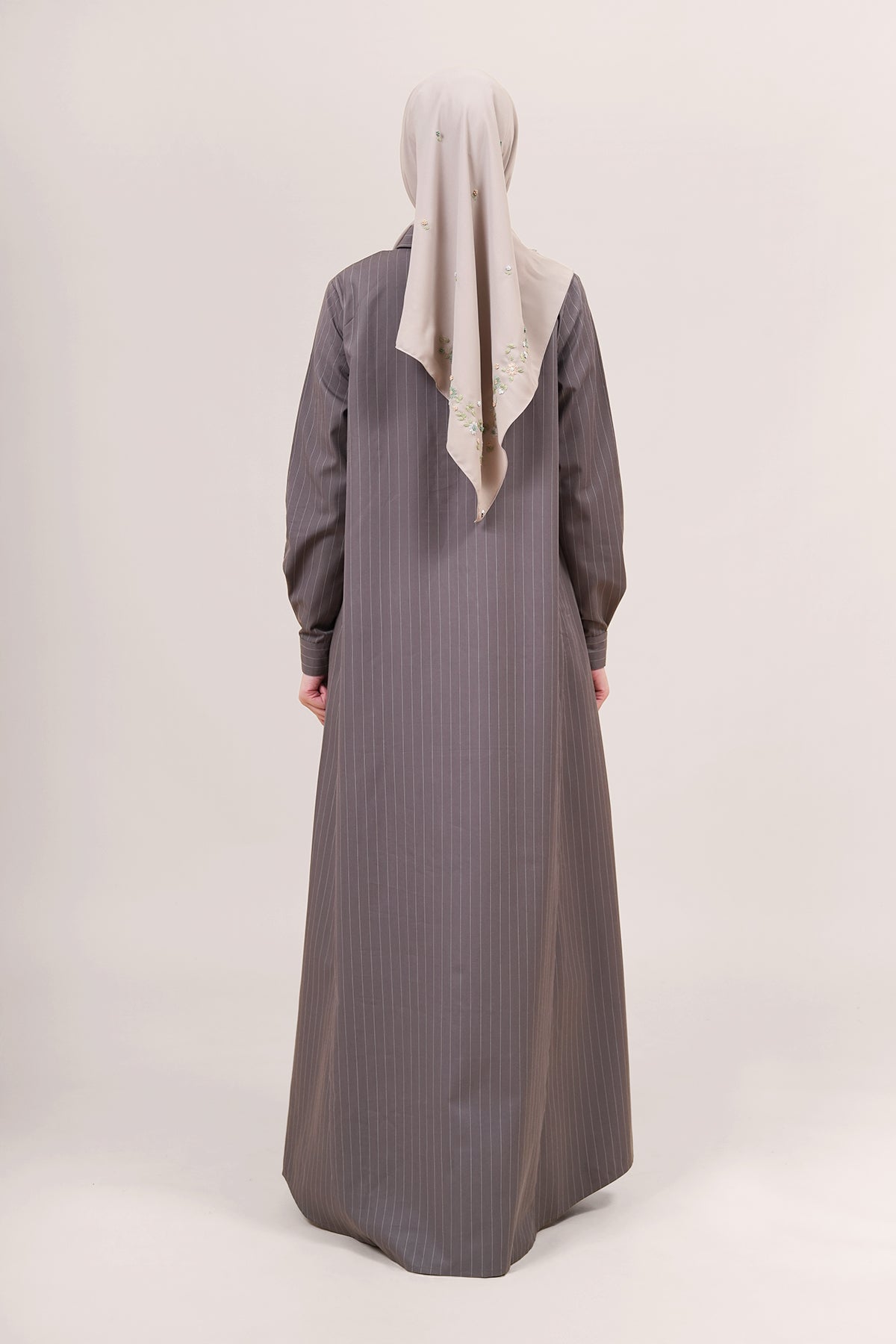 Alora Jubah