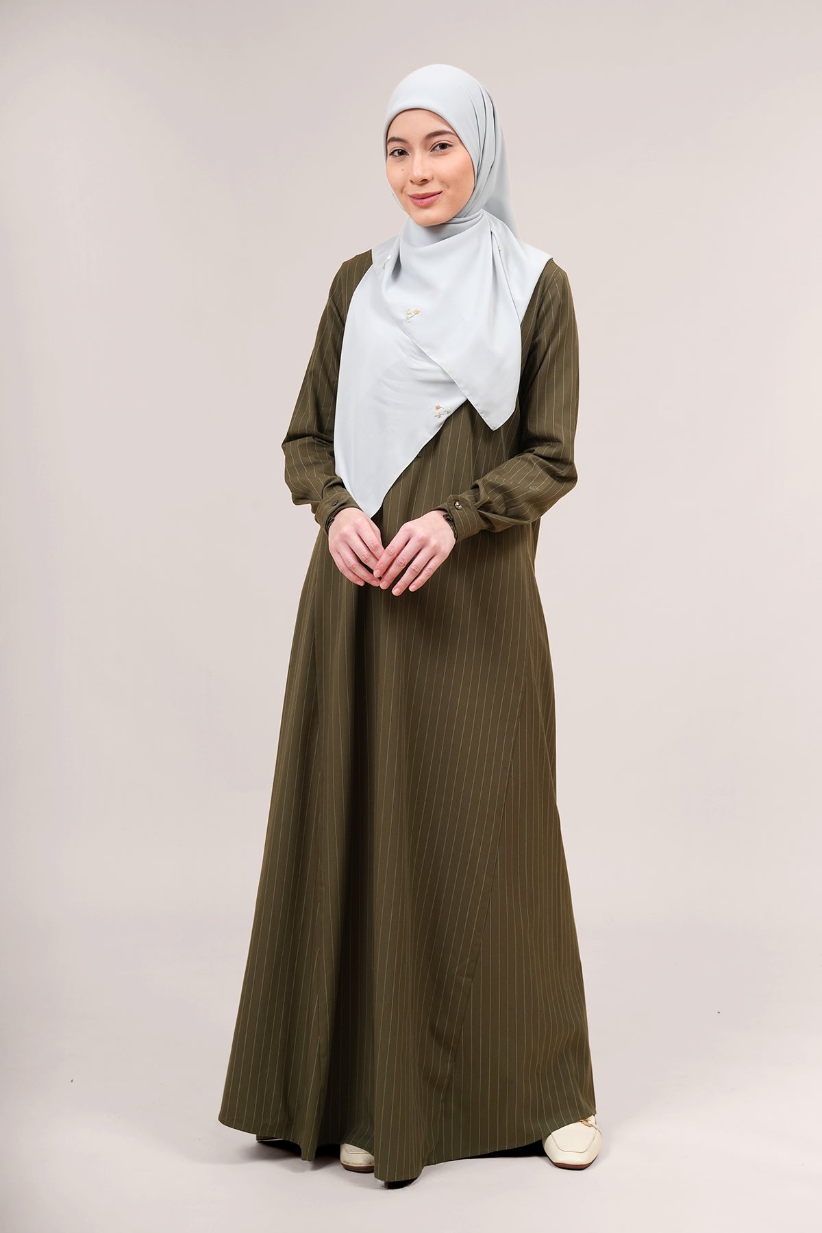 Alora Jubah