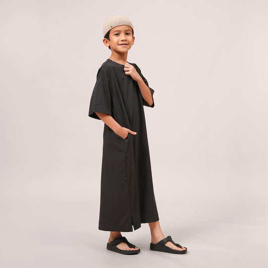 Mikhail Thobe Kids