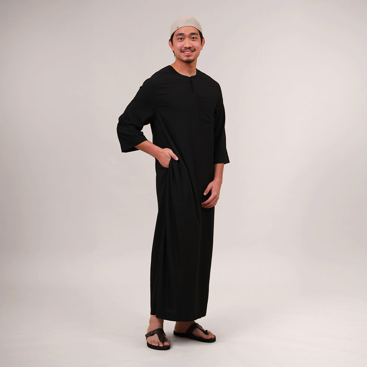 Saif Thobe Casual